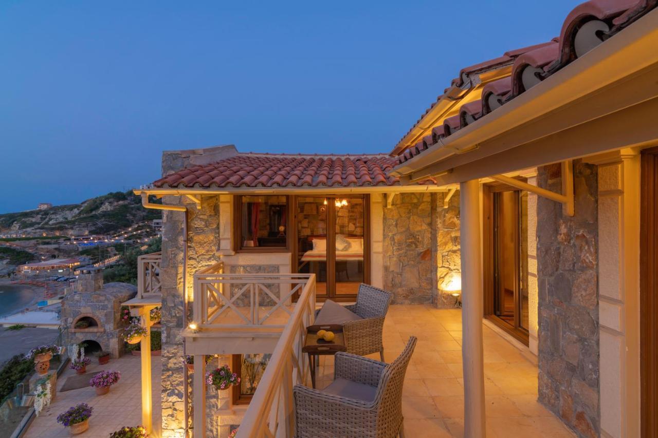 Felini Palace Agia Pelagia  Exterior photo